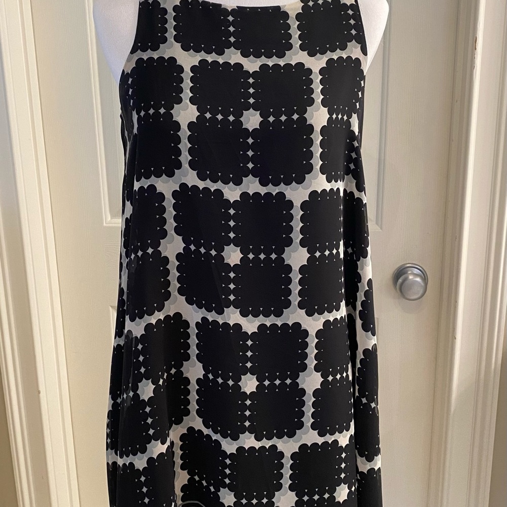 Max Studio Black and Cream Geometric Mini Dress